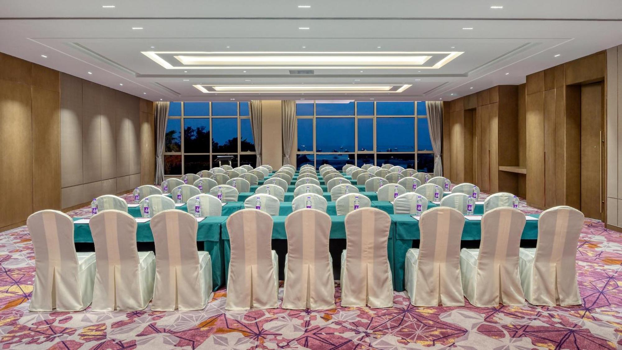 Crowne Plaza Beihai Silver Beach By Ihg Exterior foto